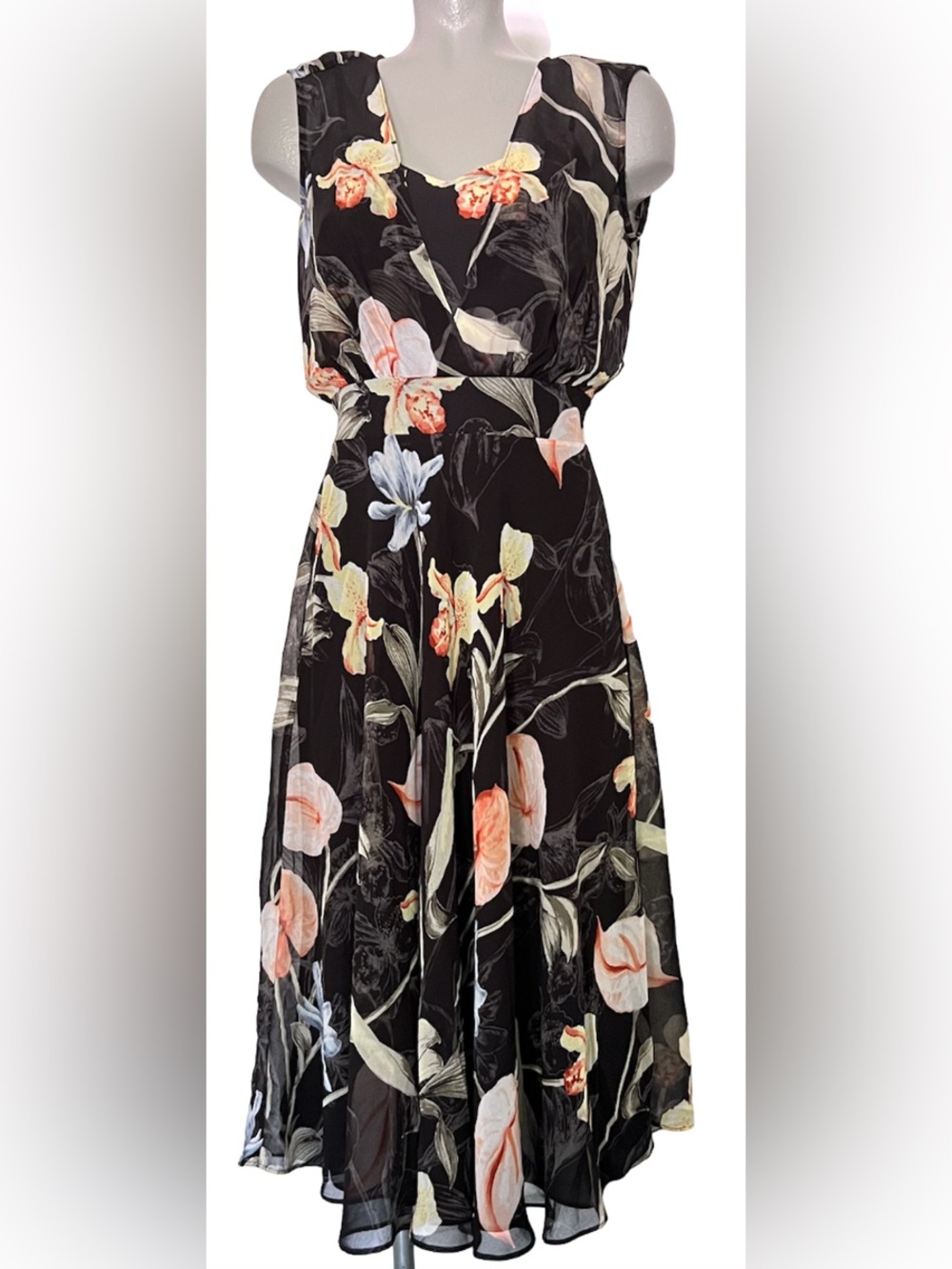 WHITE HOUSE BLACK MARKET BLACK SLEEVELESS FLORAL OVERLAY MIDI DRESS
